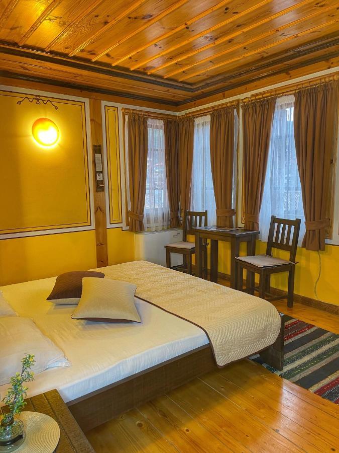 Guest Rooms Colorit Koprivshtitsa Exterior photo
