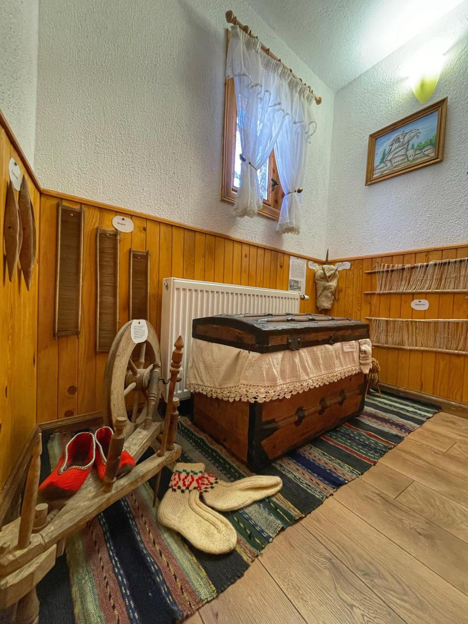 Guest Rooms Colorit Koprivshtitsa Exterior photo
