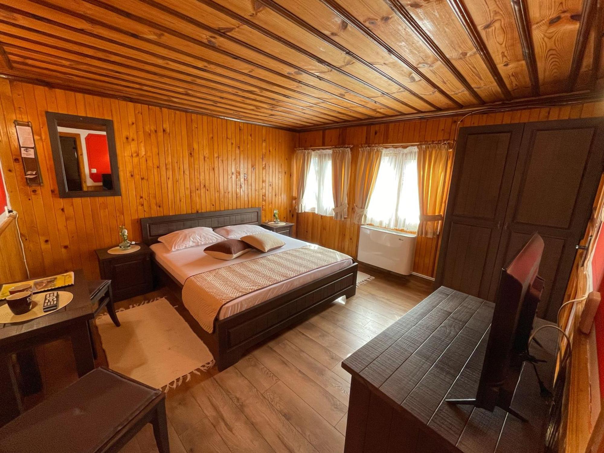 Guest Rooms Colorit Koprivshtitsa Exterior photo