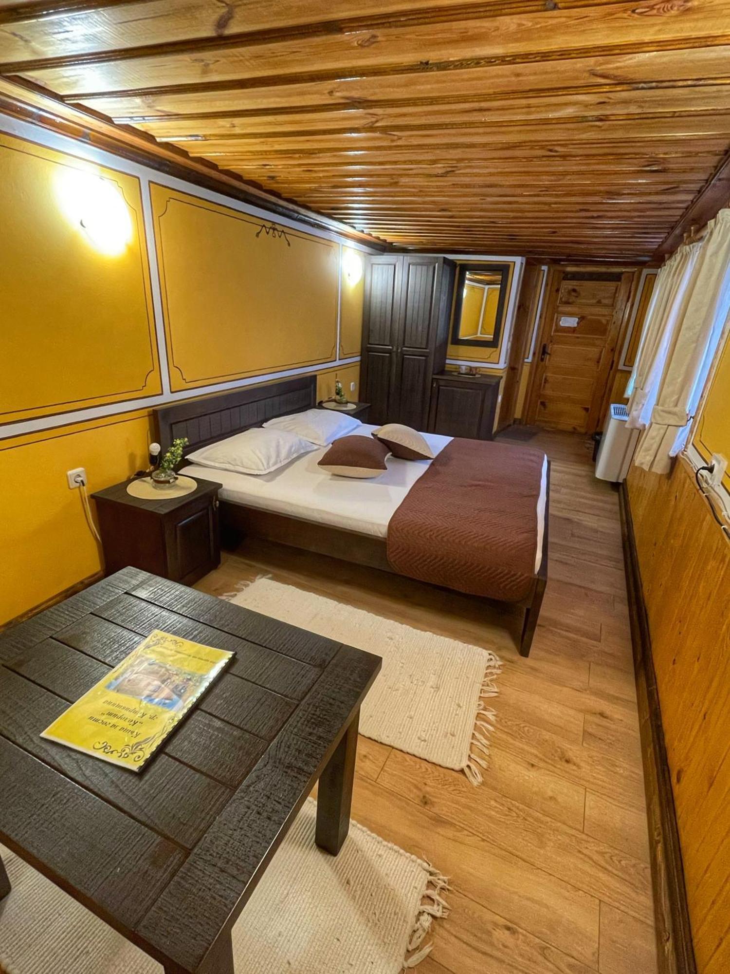 Guest Rooms Colorit Koprivshtitsa Exterior photo