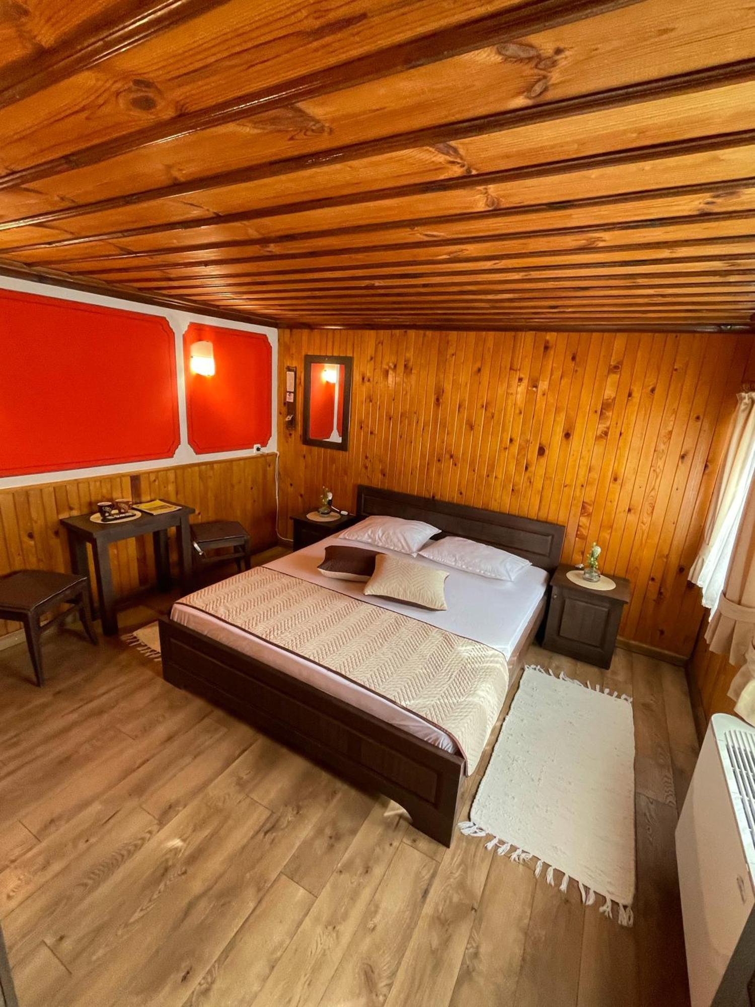Guest Rooms Colorit Koprivshtitsa Exterior photo