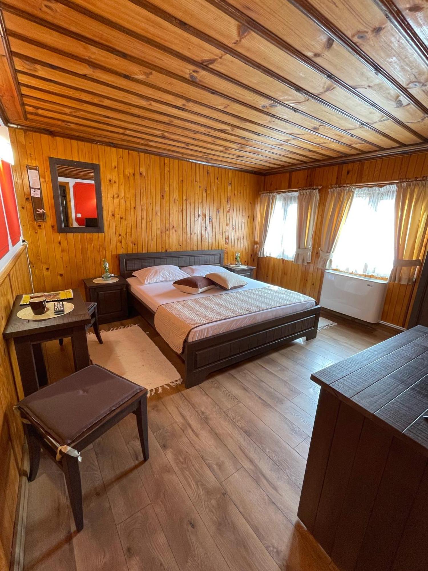 Guest Rooms Colorit Koprivshtitsa Exterior photo